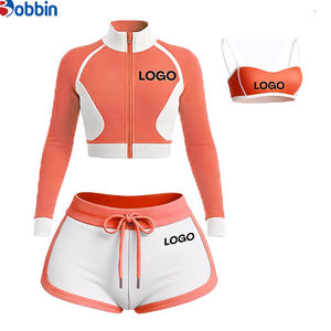 Ensemble 3 pièces tendance pour femme : survêtement streetwear personnalisé avec veste et short contrastants – Nouvelle collection été très prisée - Product Image 1