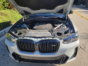 BMW X3 M40i 2023 SUV con Faros LED, Techo Panorámico, Transmisión Automática, Neumáticos R21, Asientos de Cuero - Product Image 4