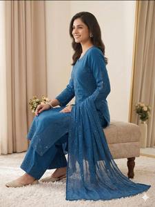 Conjunto de Traje Palazzo Mal Chanderi Elegante Más Vendido con Bordado de Lentejuelas y Espejo Hecho a Mano y Dupatta de Organza Premium - Product Image 3