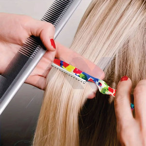 มีดโกนตัดผมแบบใช้น้ำคุณภาพระดับมืออาชีพสำหรับร้านเสริมสวย พร้อมใบมีดคุณภาพสูง มีให้เลือก 5 สีสันสดใส - Product Image 3