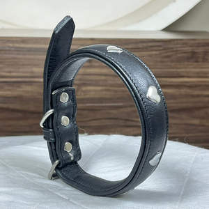 Collar de adiestramiento para perros de cuero genuino resistente de la marca Western, con diseño de corazón metálico, personalizado y duradero, accesorios para mascotas. - Product Image 4