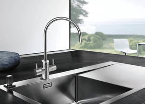 Distributeur d'eau chaude et froide instantanée sous évier Buder BD-3004A 4L avec robinet en acier inoxydable à arc haute. - Product Image 3