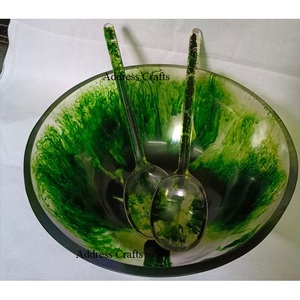 Bol à salade en résine écologique, ensemble de cuillères à salade en résine à motif tourbillonnant unique, couverts et ustensiles de cuisine, bol en résine minimaliste vert marbré - Product Image 5