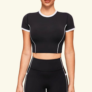 Nouvel Arrivage Vêtements de Sport Femme : T-shirt Court Athlétique à Haute Compression et Coupe Ajustée pour Entraînement Musculaire et Fitness - Product Image 1