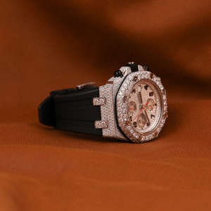 Montre numérique de luxe personnalisée, cadran en cristal saphir, boîtier en acier inoxydable, bracelet en cuir, résistance à l'eau 5 BAR, style hip-hop pour hommes - Product Image 4