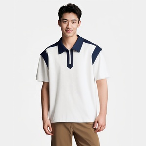 เสื้อโปโลแขนสั้นสีเขียวสำหรับผู้ชาย ผ้าออกซ์ฟอร์ดระบายอากาศได้ดี สไตล์พรีปปี้ พิมพ์ลายโลโก้ด้านหน้า ทรงปกติ - Product Image 4
