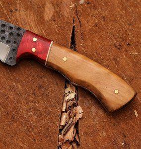 Cuchillo de caza hecho a mano de 4 pulgadas, de acero con alto contenido de carbono, hoja completa, para exteriores, con mango de madera de olivo. - Product Image 2