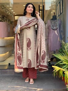 TENNECY - Hermosa Kurta de Algodón Jaipuri de Alta Calidad para Mujer, Tela de 60x60, Largo hasta el Tobillo, para Fiestas y Bodas, Diseño de 3 Piezas, Ropa Festiva - Product Image 2