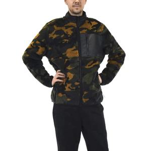 Veste en polaire Sherpa à poils longs, entièrement zippée, camouflage personnalisé, avec poche poitrine contrastante et empiècement, pour la vente en gros de vêtements aux États-Unis - Product Image 2