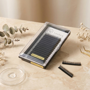 ขนตาปลอมแบบแบน Lashya รุ่น B/C/D Curl ความหนา 0.15-0.20 มม. ถาดขนตาแบบแยกเส้นสำหรับต่อขนตา แบรนด์ส่วนตัว 12 ถาด - Product Image 1