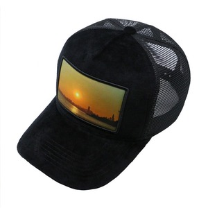 Casquette Trucker en Maille Noire 100% Coton avec Broderie Imprimée Palmiers sur le Panneau Avant, Ajustement Réglable, Style Décontracté Unisexe pour la Plage, Casquette à 6 Panneaux - Product Image 5