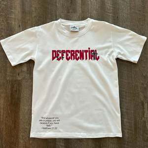 T-shirt de mode imprimé en 3D, fabricant de designs personnalisés - Product Image 3