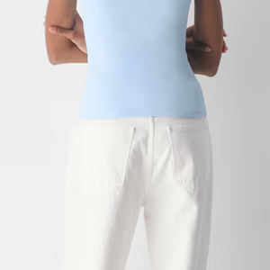 Camisetas de Mujer con Diseño Elegante y Logotipo Personalizable para Pedidos al por Mayor, Ropa Casual para Mujer con Diseño de Logotipo Personalizado a Precio Económico - Product Image 5