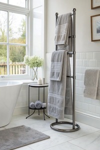 Moderno Toallero de Pie de Hierro para Baño, Ahorra Espacio, con Almacenamiento, Plegable, Organizador de Ropa de Cama Multinivel para Hogar, Hotel, Spa - Product Image 6