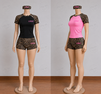 Ensemble 3 pièces tendance 2026 imprimé léopard pour femme : haut à manches courtes raglan, short et bandeau – Tenue sportive