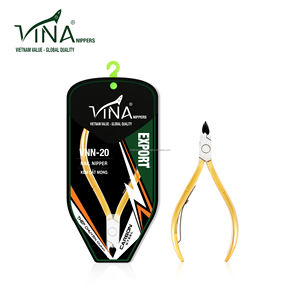 Vina Gold Coated-Pinza de uñas con agarre cómodo para limpiar la piel y los bordes de las uñas - Product Image 2