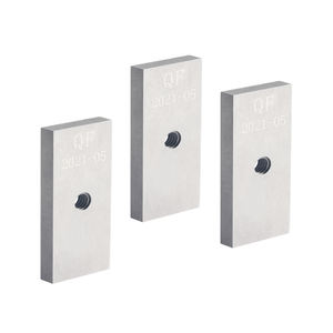 Hoja de corte de carburo Tiras cuadradas de aleación de Bloque rectangular de carburo con orificio roscado para inserto de molde - Product Image 4