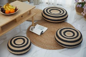 Pouf repose-pieds tressé artisanal en jacinthe d'eau avec coussin, pour salon, chambre, décoration d'intérieur bohème, vente en gros XL - Product Image 5
