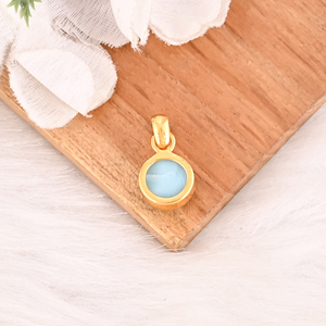 Pendentif rond en larimar naturel, serti clos, plaqué or, argent sterling 925, fait main, bijoux fins tendance - Product Image 5