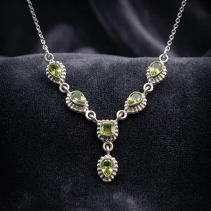 Collar de Peridoto Vintage para Mujer, Cadena de Plata con Engaste de Bisel en Forma de Gota de Agua, Joyería para Fiesta - Product Image 3