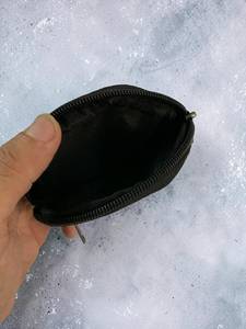 Pochette à monnaie géométrique légère antivol en chanvre de l'Himalaya, écologique, la plus vendue, avec fermeture éclair et fermoir, fabriquée à la main - Product Image 3