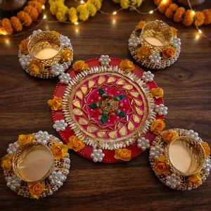 Ensemble de porte-bougies à bougies chauffe-plat faits à la main en or rouge et perles avec plateau floral Rangoli pour Diwali, mariage, festival, décoration intérieure, cadeaux - Product Image 5