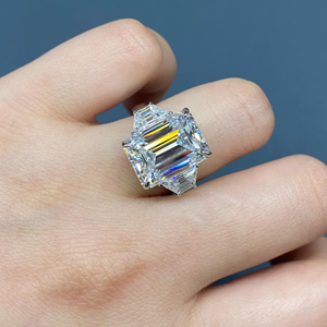 แหวนหมั้นเพชรทรงเหลี่ยมมรกต เพชรเพาะเลี้ยง 7 กะรัต ทองคำเหลือง 14k หรูหรา รับรองโดย IGI สำหรับงานปาร์ตี้ - Product Image 3