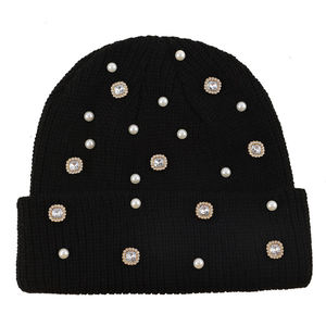 Gorro de Invierno Acrílico Tejido a Mano con Pedrería Morada, Unisex y Cómodo - Product Image 2