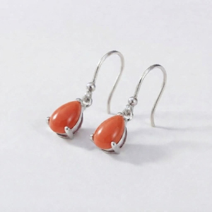 Boucles d'oreilles pendantes tendance bohèmes en corail rouge naturel, forme poire, serties de griffes, en argent sterling 925 plaqué rhodium, bijoux de luxe - Product Image 1
