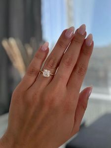Bague de fiançailles solitaire en or 18 carats et argent sterling 925 avec diamant de laboratoire taille Asscher - Product Image 3