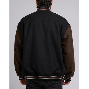 Blouson universitaire streetwear personnalisé en toile de coton et laine, broderie frontale, prix de gros, coupe oversize, color block, imperméable, pour l'hiver - Product Image 4