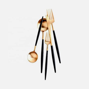 Ensemble de couverts à manche en céramique noire en acier inoxydable de haute qualité avec ensemble d'ustensiles uniques plaqués or royal - Product Image 1
