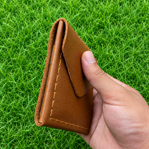Cartera plegable de cuero de vaca de primera calidad – Diseño compacto hecho a mano en tamaño europeo - Product Image 2