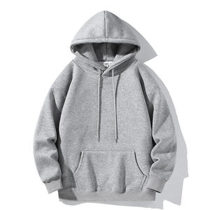 Sweat à capuche pour homme, streetwear tendance, pull-over, tissu doux au toucher, coupe décontractée, mode urbaine, haut décontracté essentiel pour tous les jours - Product Image 2