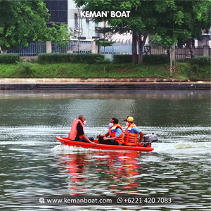 Bateau de pêche en plastique KEMAN BOAT 2.6, 2,6 m, moteur hors-bord 4 CV, capacité 320 kg, fabrication indonésienne - Product Image 3