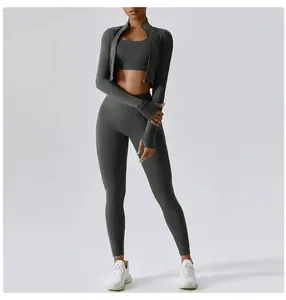 Conjunto Deportivo Unisex Rosa Filadelfia, Chaqueta Ajustada de Manga Corta, Top Corto, Leggings de Cintura Alta, Shorts, Absorbe la Humedad - Product Image 6