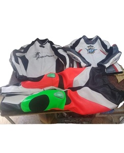 ชุดหนังวัวแบบสั่งทำ,ชุดสำหรับนักขี่จักรยานเล่นกีฬาแข่งรถมอเตอร์ไซค์ - Product Image 1