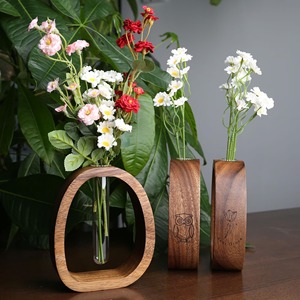 Custom Walnut Wooden Vase Personalized Flower Holder <b>Unique</b> <b>Gift</b> <b>for</b> <b>Her</b> <b>Gift</b> <b>for</b> Mom Home Decoration Eco-Friendly Decor - Product Image 4