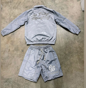 Ensemble de survêtement en satin bleu pour homme OB avec logo brodé, sportif, été, séchage rapide, haut à manches courtes et short - Product Image 3