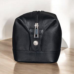 Neceser de Cuero Negro Brillante con Cierre de Cremallera, Estilo Portátil para Cosméticos, para Hombres y Mujeres - Product Image 2