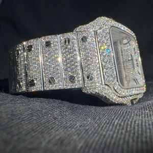 Reloj de Lujo Antiguo de Cristal con Moissanita, Redondo, con Diamantes Completos, Estilo Hip Hop para Cadena Cubana, Reloj de Cuarzo de Moda Más Vendido, Venta al por Mayor en EE. UU. y Reino Unido - Product Image 1