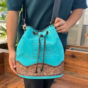 Botte de style occidental en cuir suédé nouveau sac à franges de créateur sac à main outillé à la main Offre Spéciale bohème femmes utilise le sac à main - Product Image 2