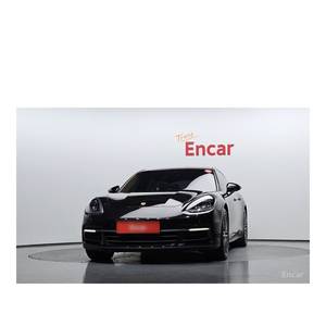 Porsche Panamera 3.0 AWD 2020 con 172,442 km, Volante a la Izquierda, Asientos de Cuero, Cámara Trasera - Product Image 3