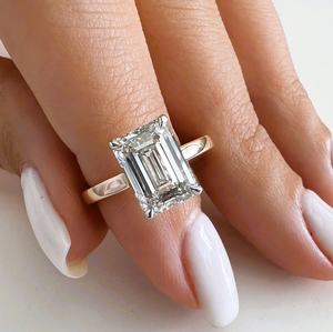 Anillo de Compromiso con Diamante Cultivado en Laboratorio de 2 Quilates, Corte Esmeralda, E VVS2, Halo Oculto, Ajuste Flush Fit, Anillo de Propuesta de Alta Gama, Certificado IGI - Product Image 2
