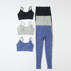 Ensemble de yoga 4 pièces personnalisé pour femme, grande taille, de haute qualité, avec fermeture éclair intégrale, taille élastique avant, respirant, léger et séchage rapide - Product Image 3