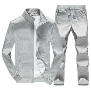 Venta al por mayor de entrenamiento de los hombres fitness deportes traje chándal verano personalizado suéter pantalones 2 piezas conjunto chándales hombres 100% algodón - Product Image 1