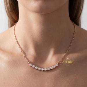 Collar con Colgante de Diamante Dorado con Símbolo de Eternidad de Zyorio Jewels para Mujer, Regalo de Lujo para Compromiso y Aniversario, Chapado en Oro - Product Image 1