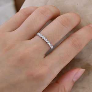 Bague en diamant de laboratoire certifiée IGI, taille marquise, 1,00 carat, clarté VS1, couleur F, or 14 carats, pour la fabrication de bijoux de mariage - Product Image 4