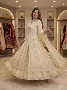 TENNECY Lanza un Nuevo y Hermoso Choli de Georgette con Bordado de Lentejuelas y Espejos Reales, Estilo Fiesta, Largo hasta el Tobillo, para Bodas y Otras Ocasiones - Product Image 2