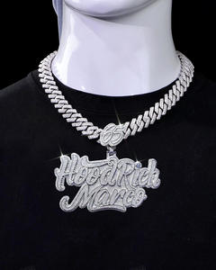 Bijoux hip hop personnalisés Charms hiphop pour hommes en plaqué or avec nom personnalisé, taille et forme personnalisées, pierre VVS. - Product Image 4